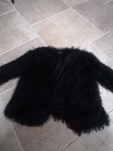 Reserved black shaggy - reserved,