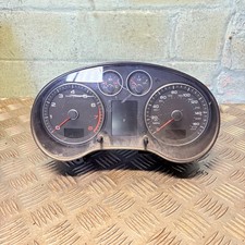 AUDI A3 8P  PETROL MANUAL SPEEDOMETER CLUSTER CLOCK 8P0920982M 2010