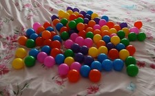 100 CHILDREN PLASTIC SOFT PLAY BALLS KIDS BALL PITS PEN PLAY ROOM 100 BALLS