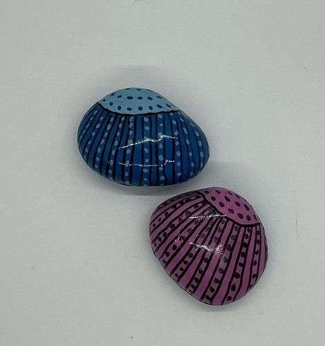 Hand painted - hand,