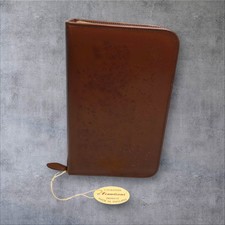 Connoisseur  Grooming  Vanity  Travel Leather case   7Pcs soap brush comb H10