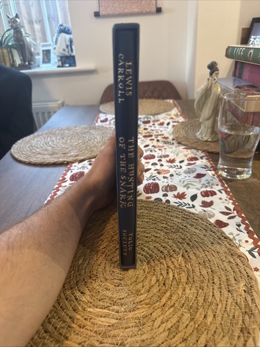 Folio society the hunting - society,