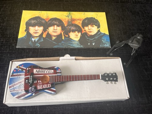 Miniature guitar beatles - miniature,
