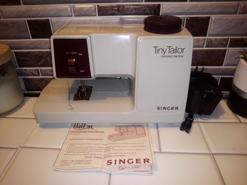Vintage singer tiny tailor - singer,
