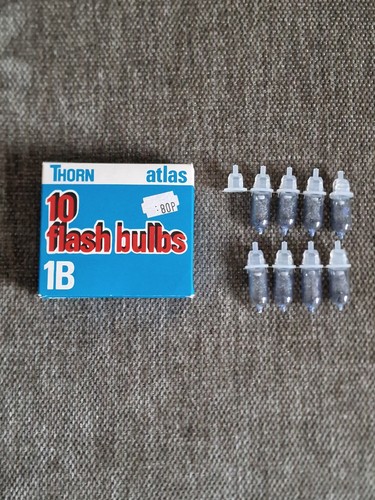 Atlas thorn flash bulbs - thorn,