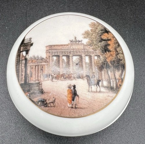 Kaiser porcelain trinket box - kaiser,