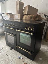 Rangemaster Leisure Classic 110 Dual Fuel Range Cooker Black Gold Trim