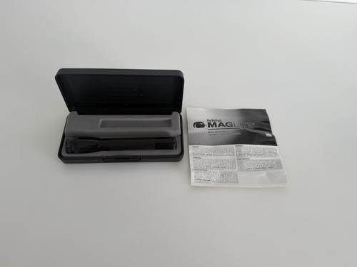 Mini maglite black torch - maglite,