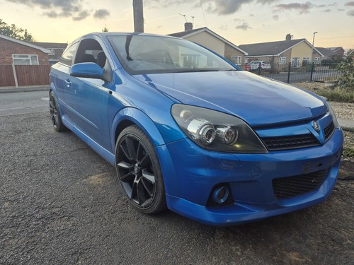Breaking astra vxr petrol - astra,