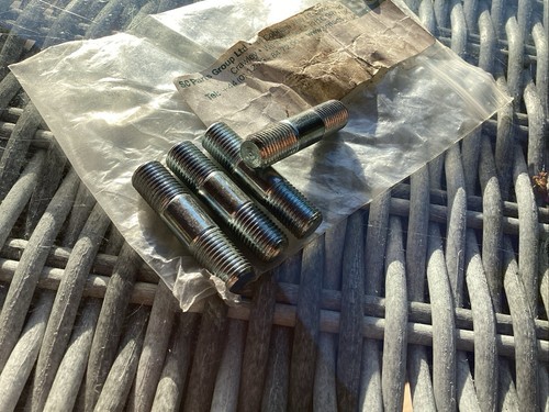 Jaguar mk2 manifold studs - mk2,