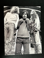 CHAD CHANNING - NIRVANA BAND MEMBER & DRUMMER - SIGNED PHOTOGRAPH