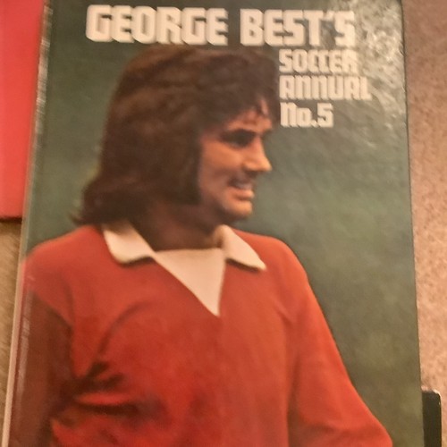 Football soccer annuals - soccer, /books