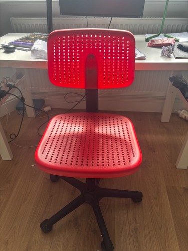 Ikea kids desk chair good - desk,