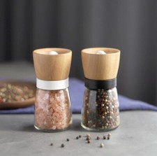 2Pcs Wooden Salt & Pepper