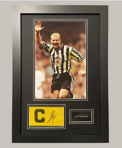 Alan shearer hand signed - hand,