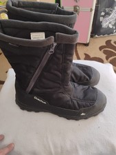 Quechua Mens Boots Size 9.5