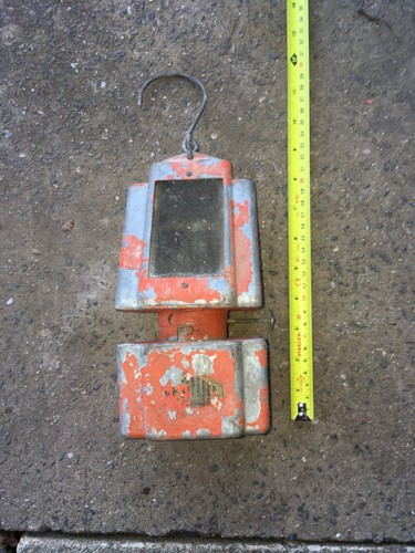 Vintage paraffin red nesthill - vintage,
