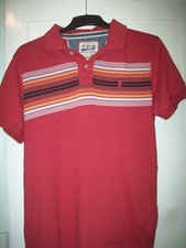 ST GEORGE BY DUFFER RED POLO SHIRT. SIZE MEDIUM. C39-42”