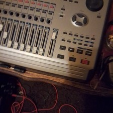 Akai DPS12i 150GB HD Multi