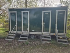 4 cubicle Luxury Toilet Trailer