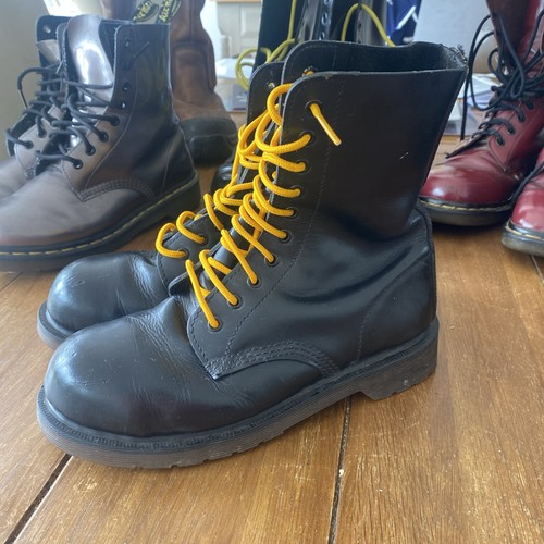 Martens airwair hole - martens, 10
