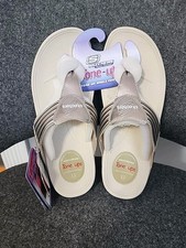 SKECHERS TONE UPS Silver
