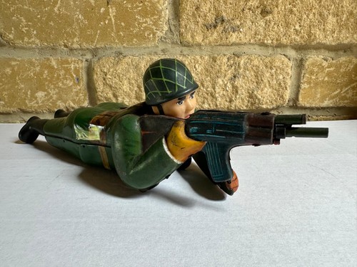 Vintage machine gun drill - vintage, me