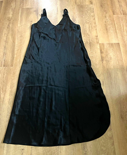 Senza black satin chemise - la,