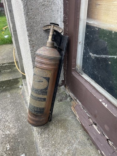 Vinta pyrene extinguisher - vinta,