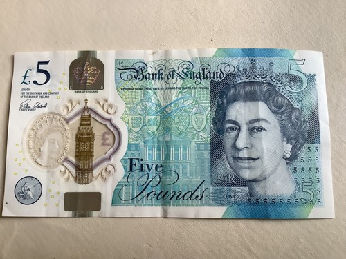 Five pounds banknote - pounds, banknote.