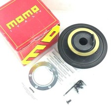 Genuine Momo steering wheel hub boss kit MK2008. BMW E31 850i and E36 3 series.