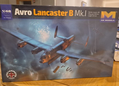 Models scale avro - hk,