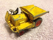 Dinky 562 Muir-Hill Dumper 
