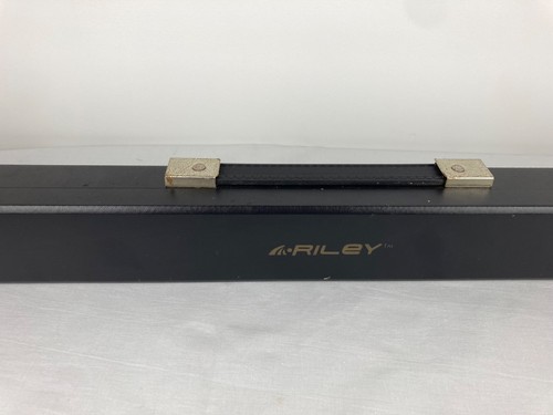 Riley snooker piece - piece, and