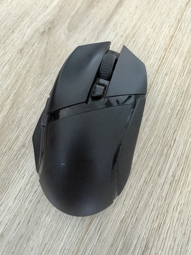 Razer basilisk hyperspeed - basilisk, x