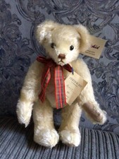 Sunkid Artist Bear Rupert.