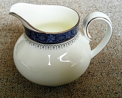 Royal doulton sherbrooke milk - royal,