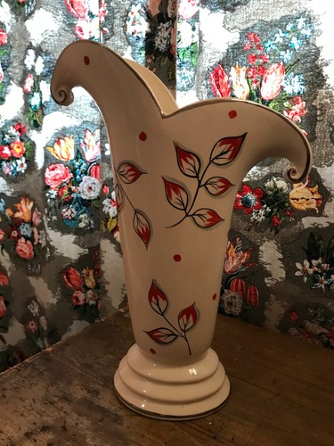 Vintage arthur wood vase - arthur,