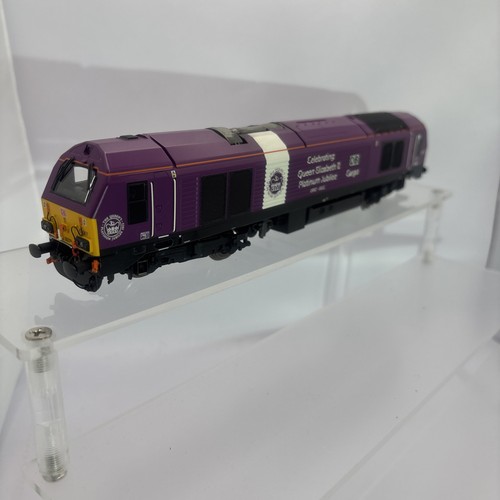 Hornby r30333 cargo - db, class