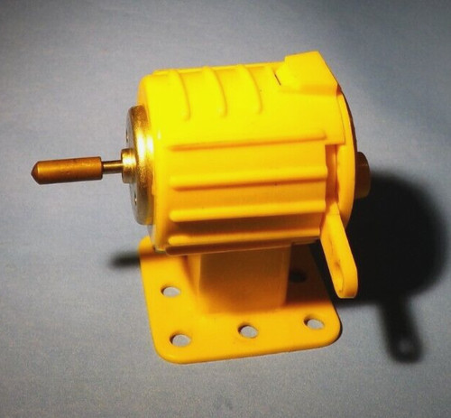 Meccano yellow 4 5 volt - meccano,