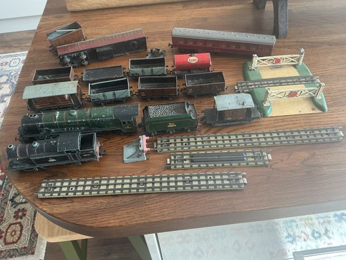 Hornby dublo train bits and - dublo,
