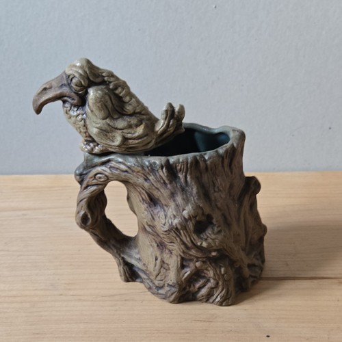 Humph 1973 figural bird - 1973, tree