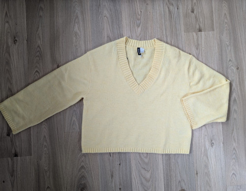 Lightweight yellow knitted - yellow,