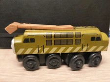 Wooden Railway DIESEL 10