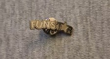 Haven Holidays Funstar Pin Badge Silver