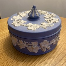 Wedgwood Jasperware LARGE KNOB