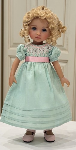 Boneka hand smocked long - hand,