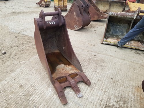 600mm excavator digging bucket - 600mm,