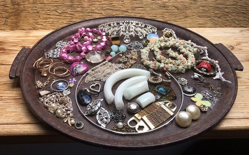Job lot costume jewellery - job,