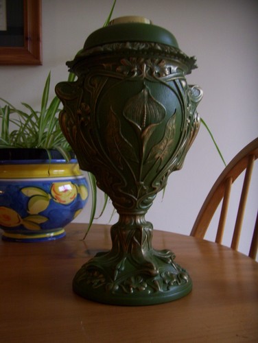 Superb art nouveau spelter - spelter, oil